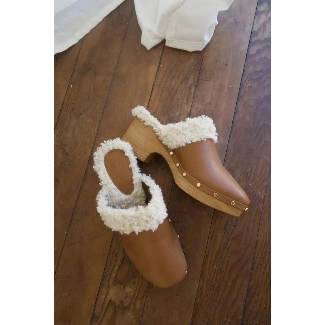 Edna Clog - Billini