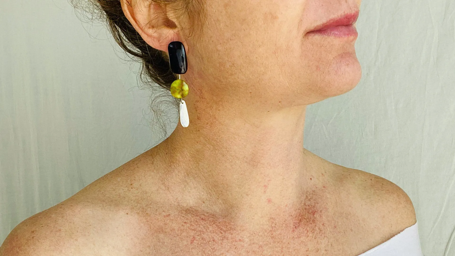 Sugilite & Gaspeite Earrings. Sterling Silver